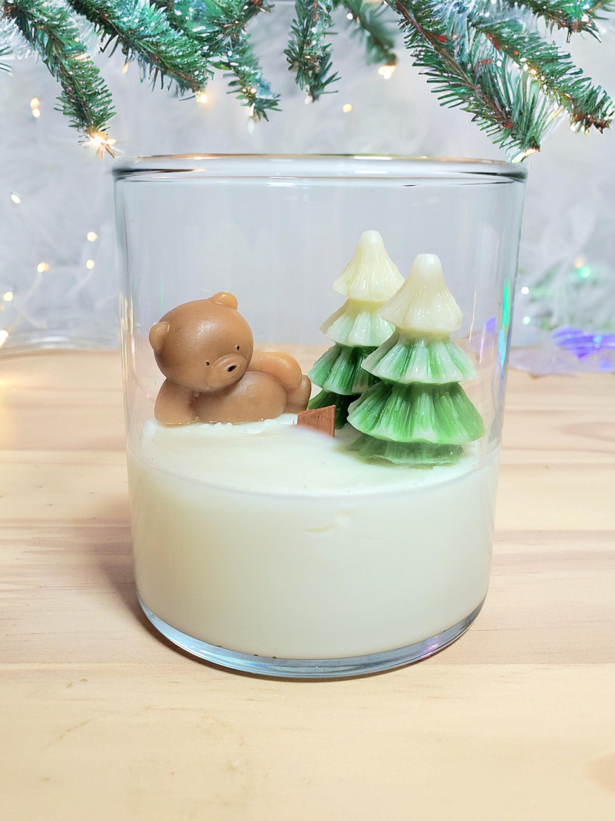 Hand-Poured Bear Soy Candle: Christmas Scent, Wooden Wick
