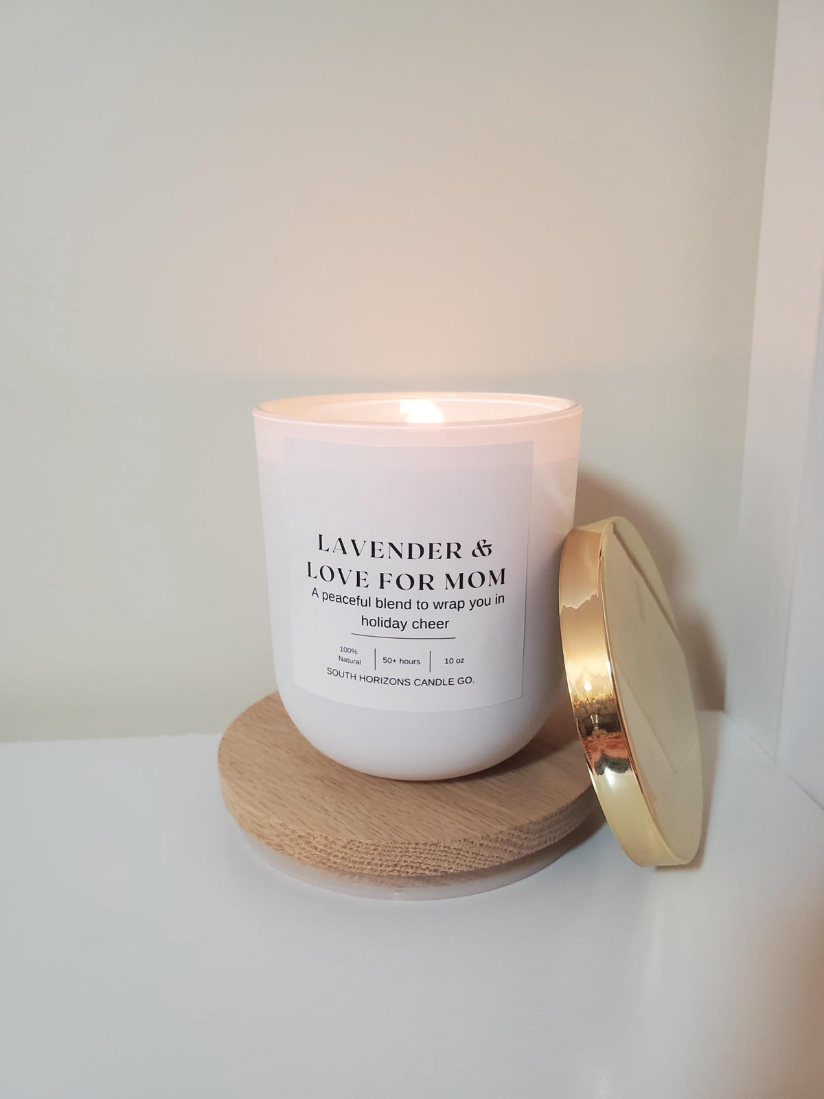 Lavender Scented Soy Candle Gift for Mom - 9.5 oz Wooden Wick
