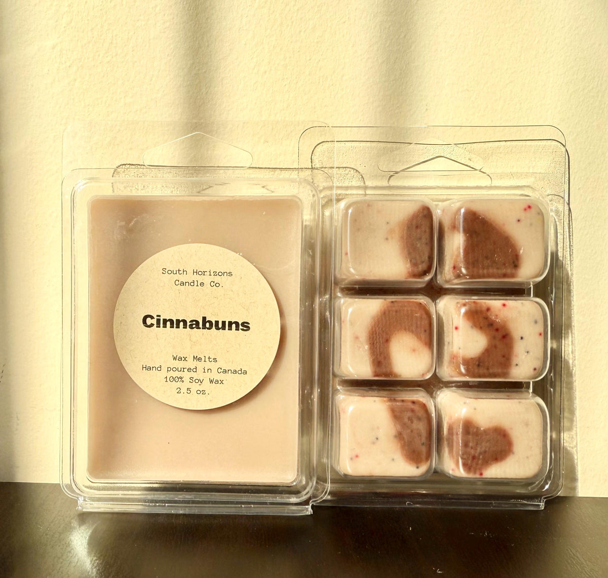 Hand Poured Soy Wax Melts: Shimmering Aromatherapy Tarts, Home Fragrance